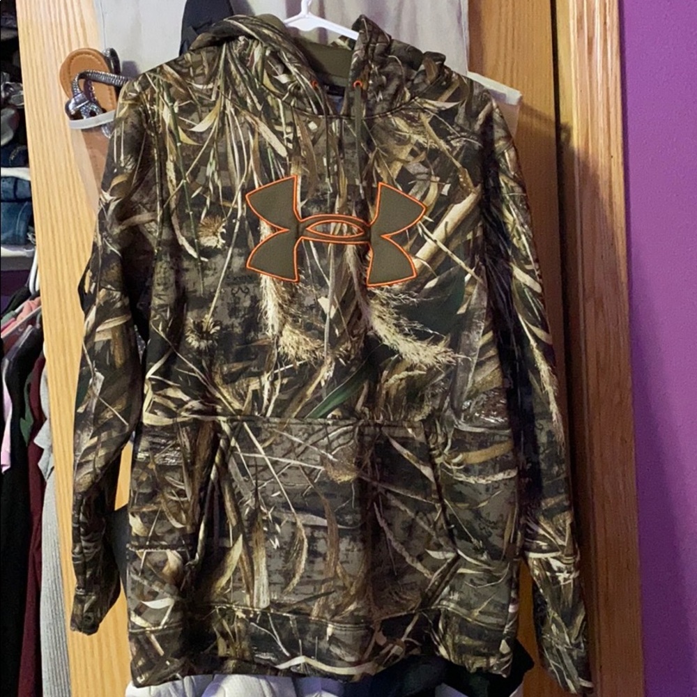 under armor hoodie